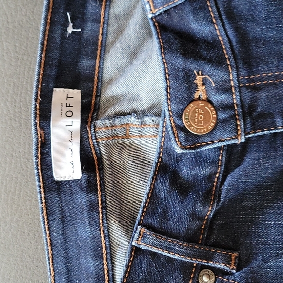 Ann Taylor Loft Curvy Skinny Jeans - Picture 5 of 6